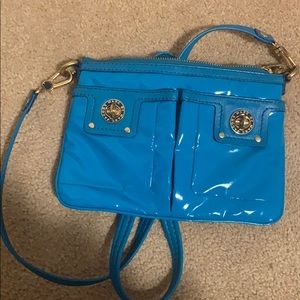 Marc Jacobs Leather Crossbody bag. Electric Blue.